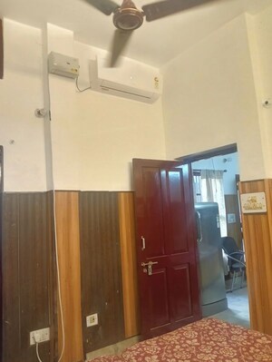2 BHK Builder Floor For Rent in Sector 4