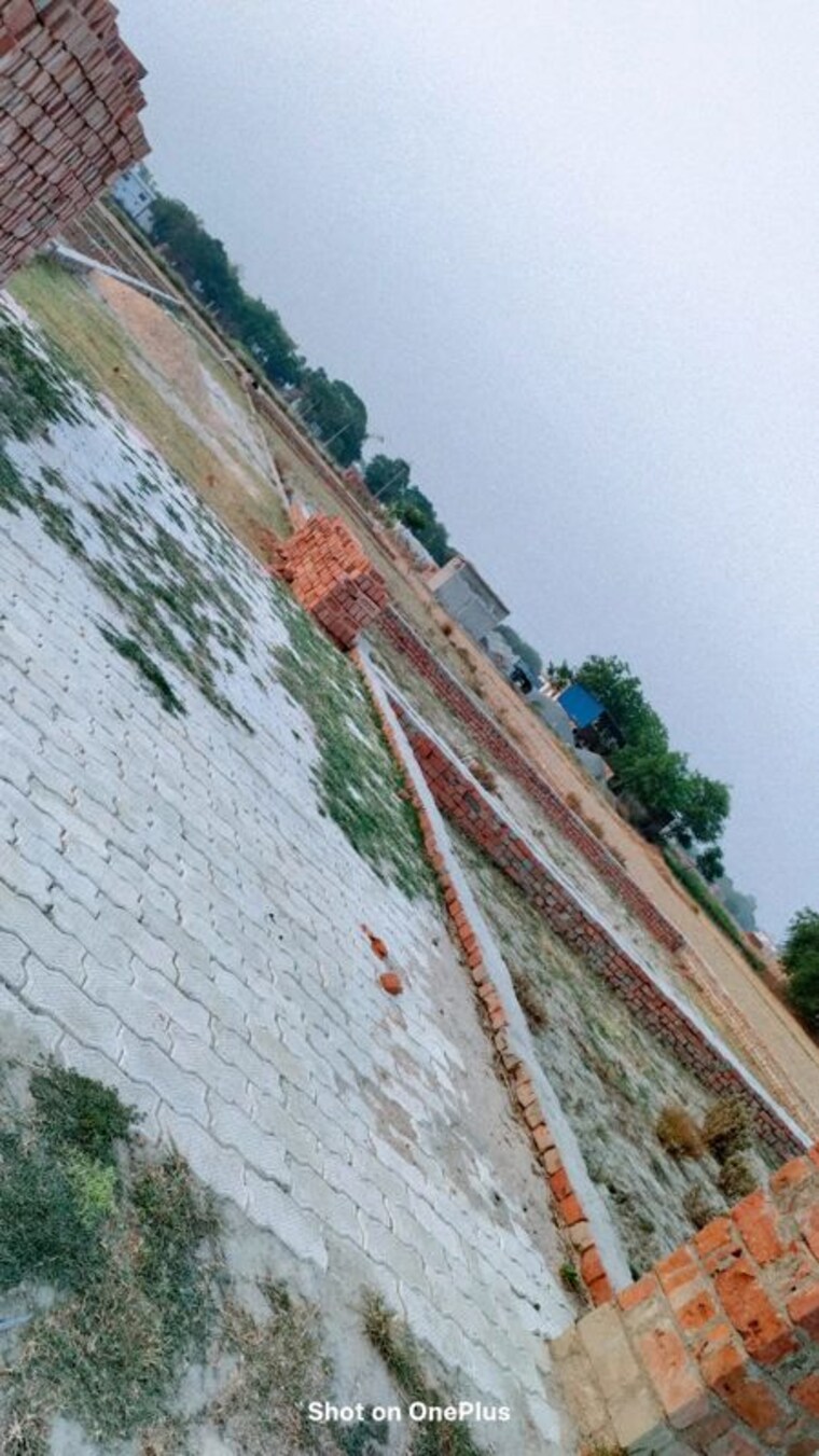 undefined, babatpur  600 Sq.Ft. Plot In Babatpur Varanasi 10409184