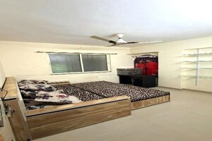 Master Bedroom in 2 BHK Apartment at Manjri Budruk – for Rent