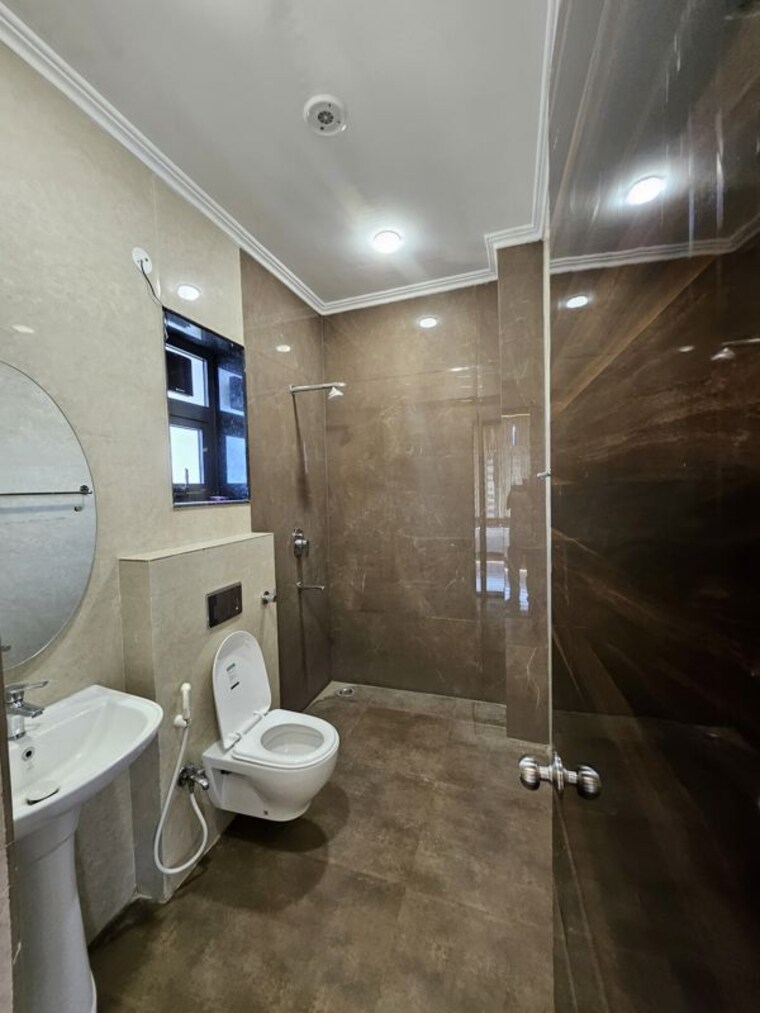 Bathroom, balaji-homes-apartment 2 Bedroom 450 Sq.Mt. Independent House In Sector 45 Noida 10409281