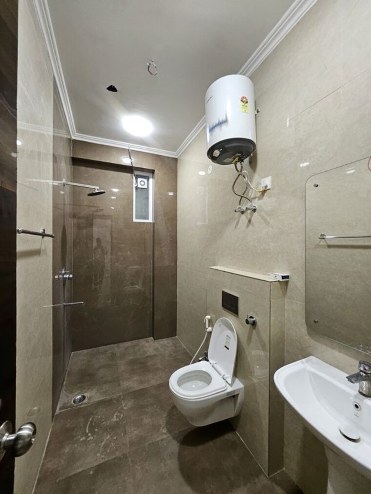 Bathroom, balaji-homes-apartment 2 Bedroom 450 Sq.Mt. Independent House In Sector 45 Noida 10409281