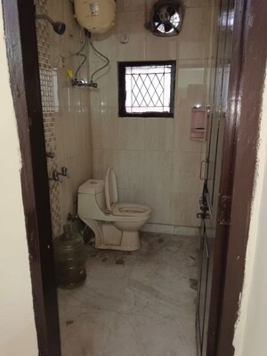 Bathroom in Studio Builder Floor at Lajpat Nagar 4 – for Rent
