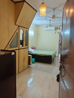 Studio Builder Floor For Rent in Lajpat Nagar 4