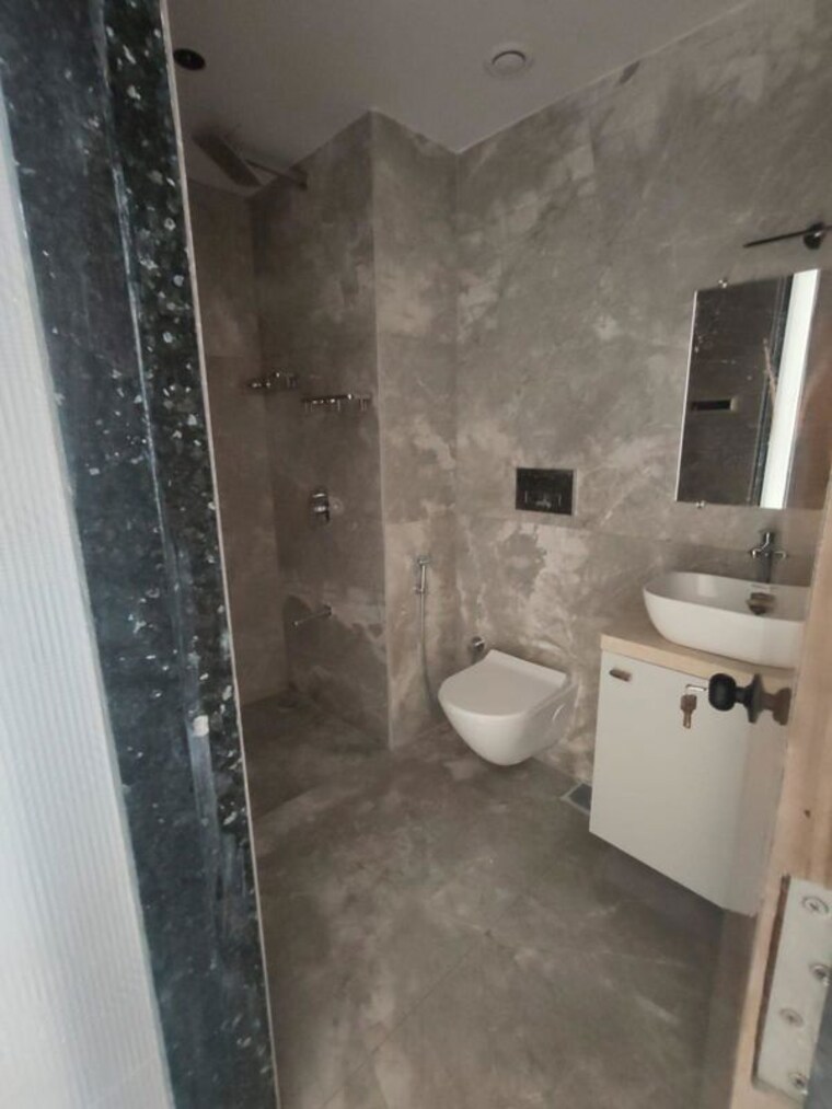 Bathroom, lodha-world-view 4 Bedroom 2210 Sq.Ft. Apartment In Worli Mumbai 10409310