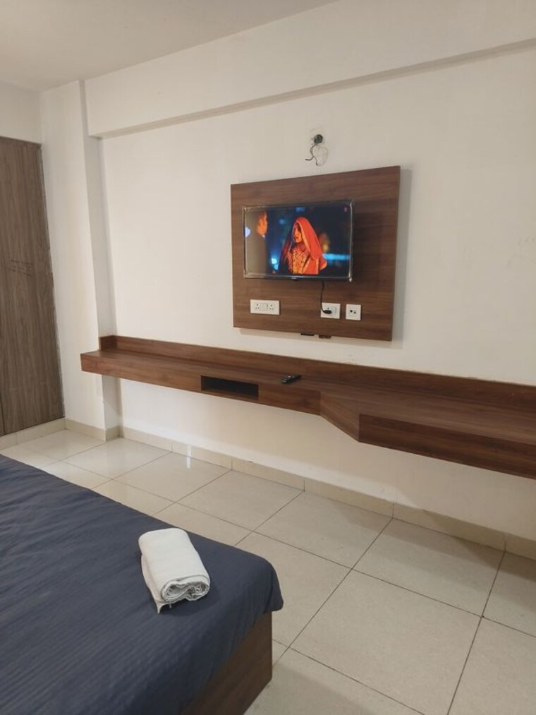 undefined, wegmans-business-park 1 RK 500 Sq.Ft. Apartment In Knowledge Park 3 Greater Noida Greater Noida 10409319