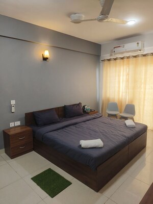 Bedroom in 1 RK Apartment at Wegmans Business Park, Knowledge Park 3 Greater Noida – for Rent