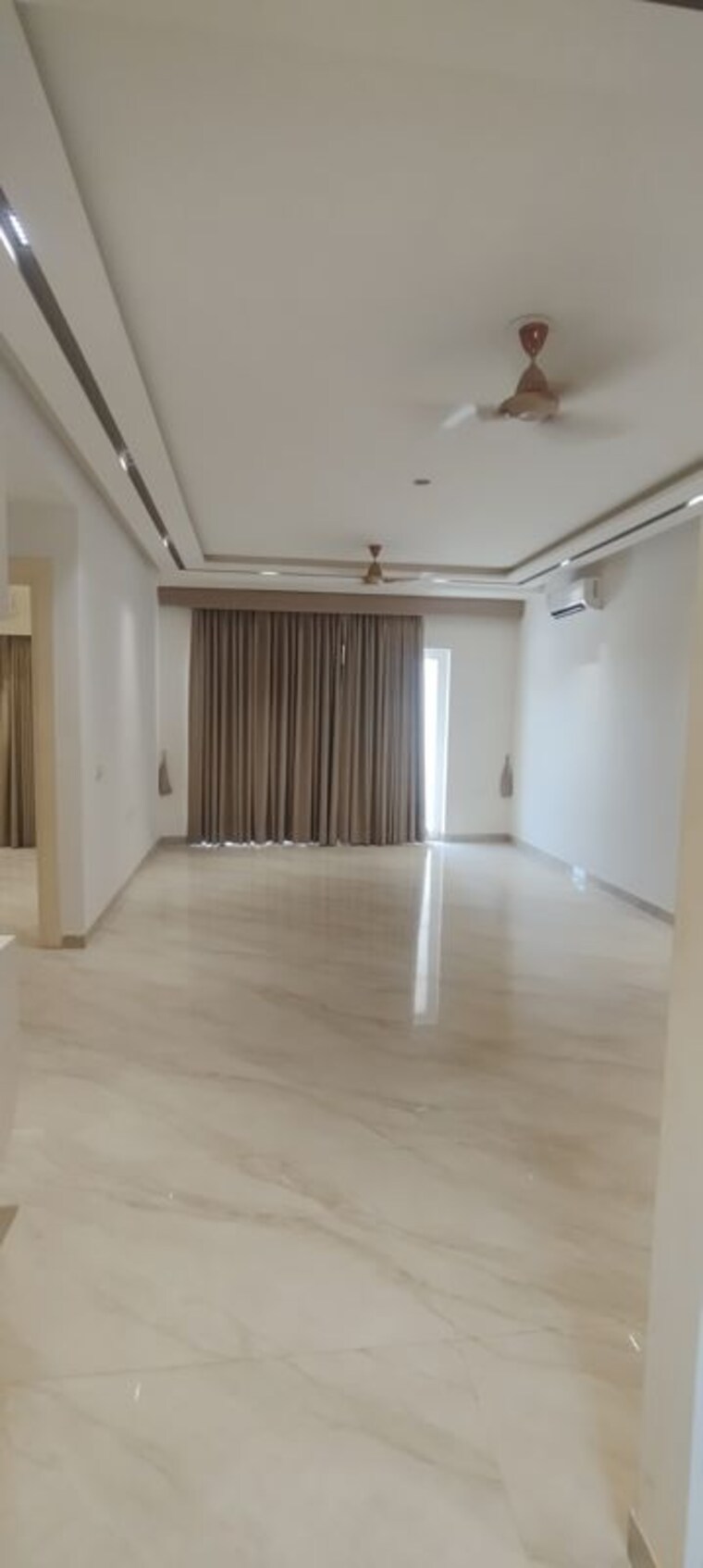 Room, adore-presidential-world 4 Bedroom 325 Sq.Yd. Builder Floor In Sector 84 Faridabad 10409358