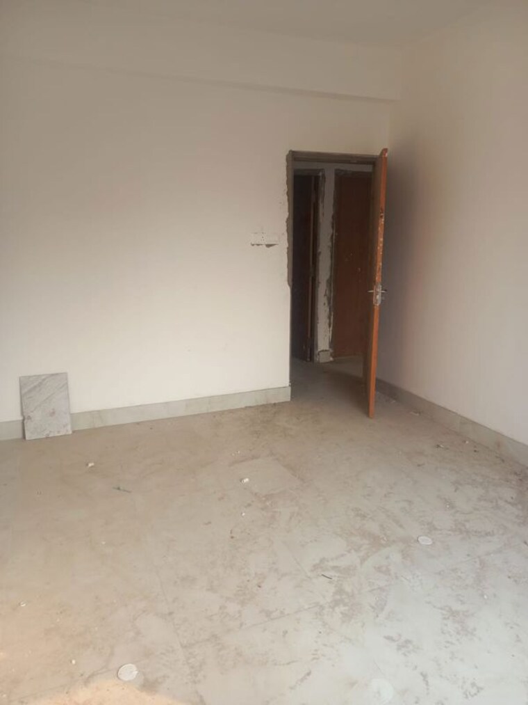 Room, natural-city-laketown 4 Bedroom 1250 Sq.Ft. Apartment In Lake Town Kolkata 10409361