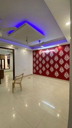 Builder Floor For Rent in Saket