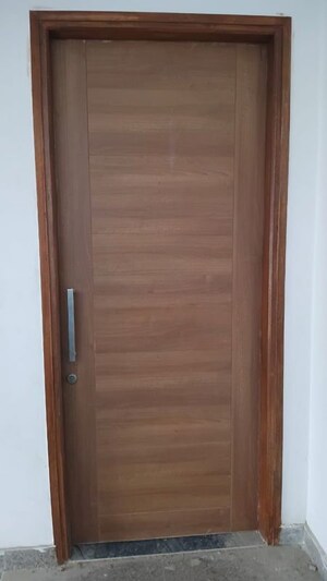 Furnished Amenities in 3 BHK Apartment at Sector 120 – for Sale