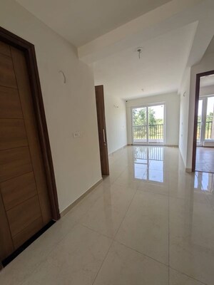 Room in 3 BHK Apartment at Sector 120 – for Sale