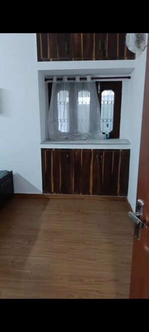 Furnished Amenities in 2 BHK Apartment at Arun Vihar – for Sale