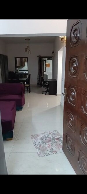 Furnished Amenities in 2 BHK Apartment at Arun Vihar – for Sale