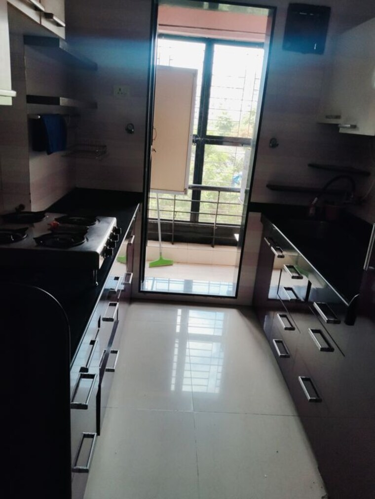 Kitchen, interface-building 2 Bedroom 685 Sq.Ft. Apartment In Malad West Mumbai 10409404