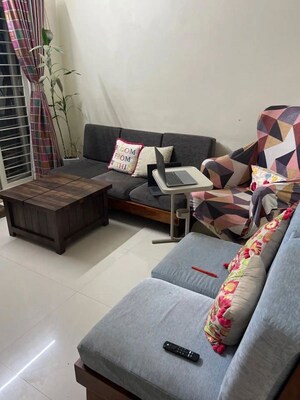 Bedroom in 2.5 BHK Apartment at Kamgar Putala Vasahat – for Rent