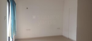 Room in 3 BHK Apartment at Kalpataru Estate Phase 2 Building 5 And 6 Society, Pimple Gurav – for Rent