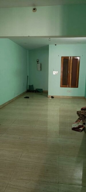 Room in 2 BHK Builder Floor at Chinhat – for Rent