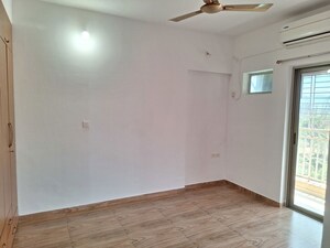 Room in 2.5 BHK Apartment at Casa RioGold, Dombivli East – for Sale