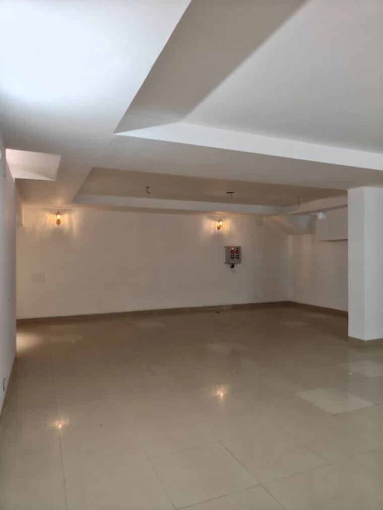 Hall, emaar-marbella 5 Bedroom 6520 Sq.Ft. Villa In Sector 66 Gurgaon 10409365