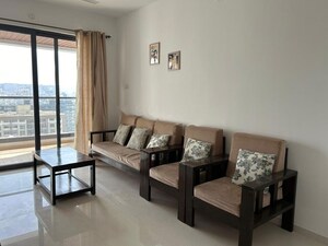 Living Room in 2 BHK Apartment at Kamgar Putala Vasahat – for Rent