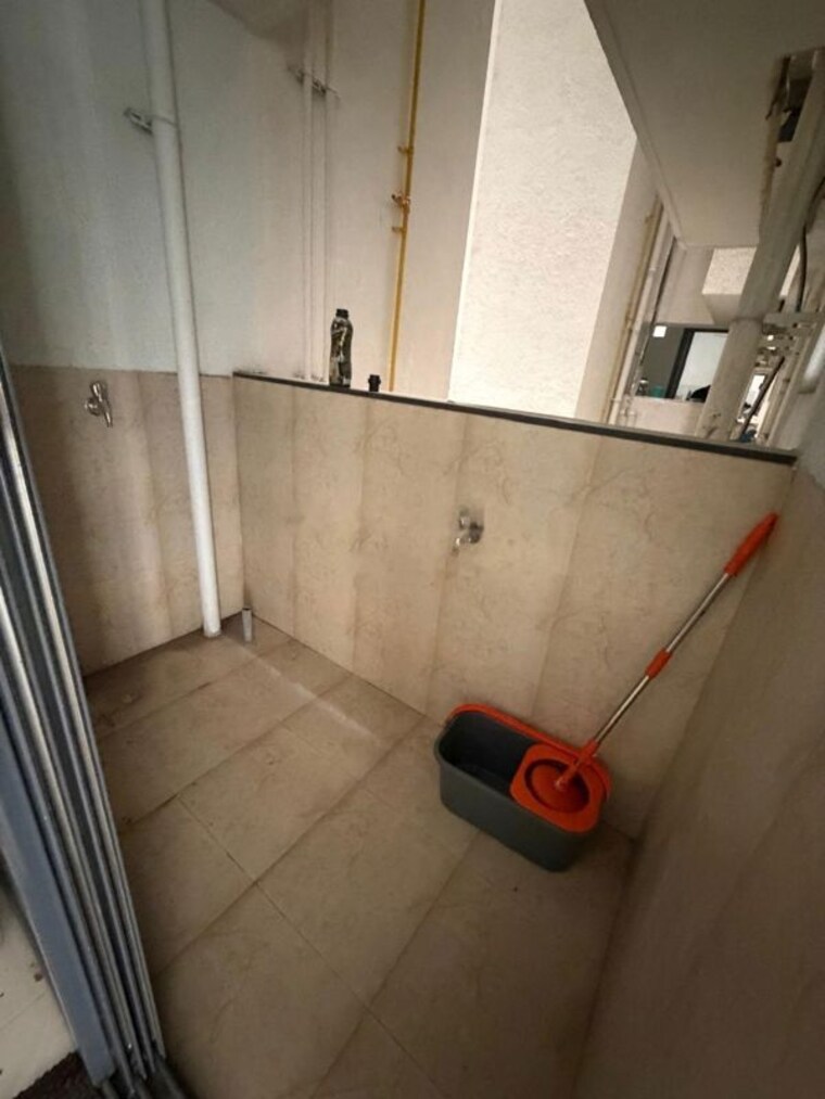 Bathroom, kamgar putala vasahat 2 Bedroom 1170 Sq.Ft. Apartment In Kamgar Putala Vasahat Pune 10409477