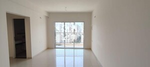 Room in 2 BHK Apartment at Kohinoor Courtyard One, Wakad – for Rent
