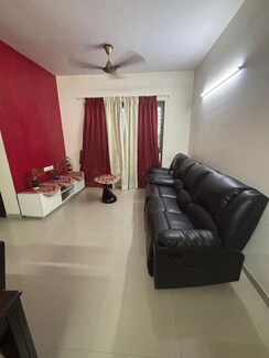 1.5 BHK + Extra Room Apartment For Rent in Lodha Casa Bella