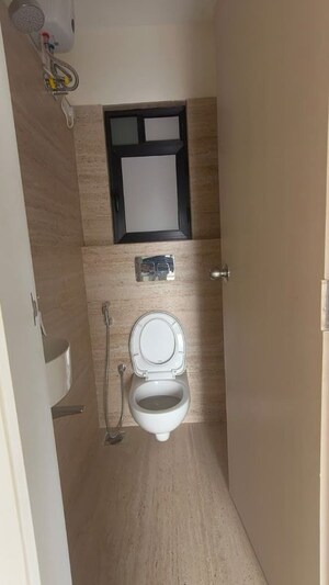 Bathroom in 1.5 BHK Apartment at Vibrants 1891 Ekam Parkk, Dadar West – for Rent
