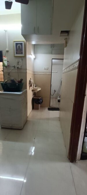 Bathroom in  Pg at Vakola – for Rent