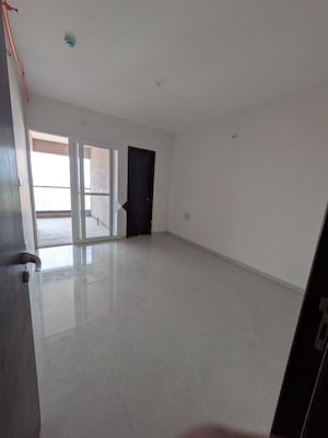 Room in 3 BHK Apartment at PK Hillcrest, Pimple Saudagar – for Rent