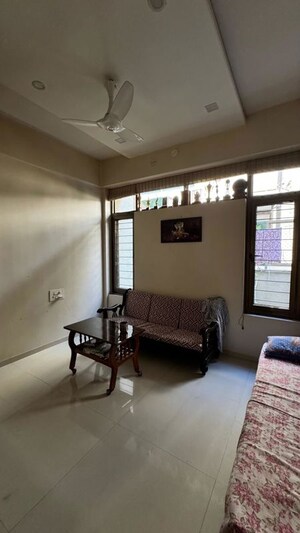 Living Room in 3 BHK Apartment at Kamgar Putala Vasahat – for Rent