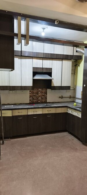 Kitchen in 2 BHK Builder Floor at Niti Khand I – for Rent