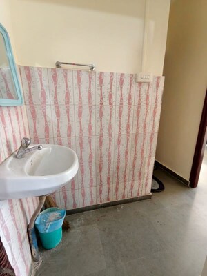 Bathroom in 1 BHK Apartment at Aundh – for Rent