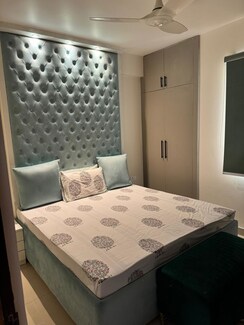 3.5 BHK + Servant Room Apartment For Sale in Irish Platinum