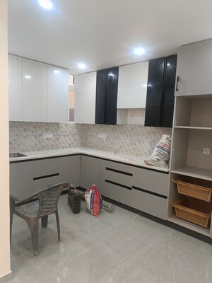 Kitchen in 3 BHK Builder Floor at SS Mayfield Gardens, Sector 51 – for Sale
