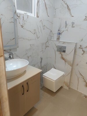 Bathroom in 3 BHK Builder Floor at SS Mayfield Gardens, Sector 51 – for Sale