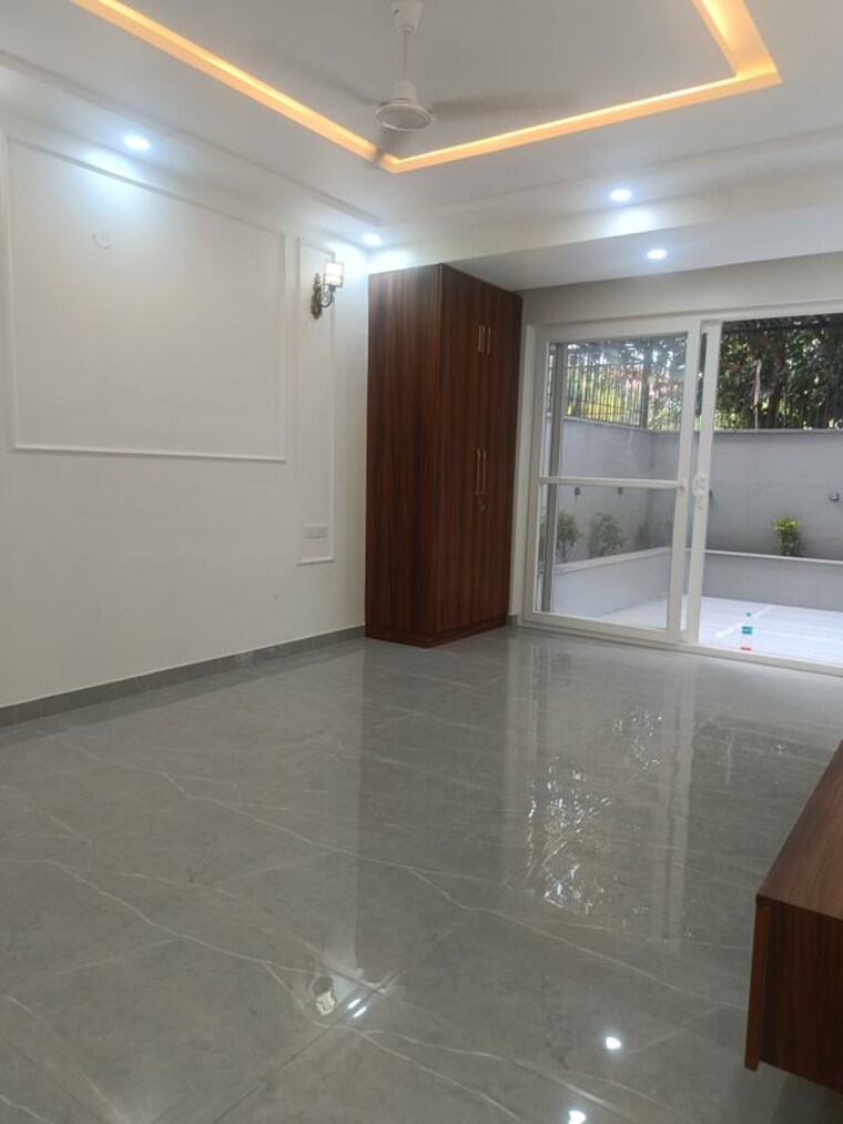 Room, ss-mayfield-gardens 3 Bedroom 2600 Sq.Ft. Builder Floor In Sector 51 Gurgaon 10409736