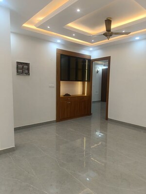 Room in 3 BHK Builder Floor at SS Mayfield Gardens, Sector 51 – for Sale