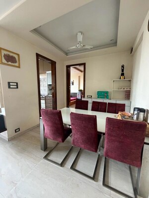 Team Area in 3.5 BHK Apartment at Dadar West – for Sale