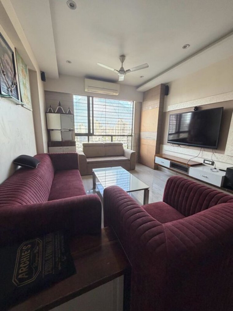 Living Room, dadar west 3.5 Bedroom 1315 Sq.Ft. Apartment In Dadar West Mumbai 10409759