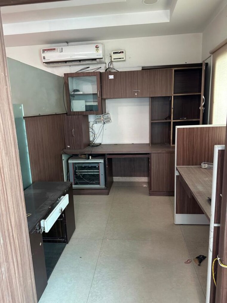 Team Area, gachibowli Commercial Office Space 5400 Sq.Ft. In Gachibowli Hyderabad 10409579
