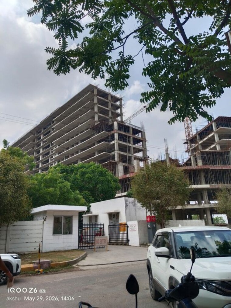 Exterior View, migsun-lucknow-central Commercial Shop 500 Sq.Ft. In Sushant Golf City Lucknow 10409598