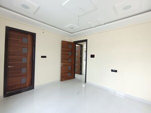 Room in 3 BHK Apartment at Apoorva Residency Tarnaka, Tarnaka – for Sale