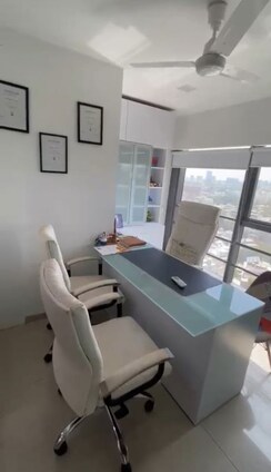 Office Space For Rent in Vastrapur