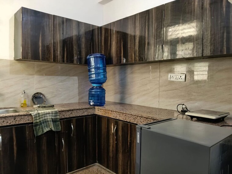 Kitchen, sector 23 1 Bedroom 280 Sq.Ft. Builder Floor In Sector 23 Gurgaon 10409786