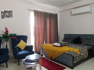 Bedroom in 1 BHK Builder Floor at Sector 23 – for Rent