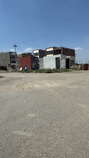  Plot For Sale in Kharar Road