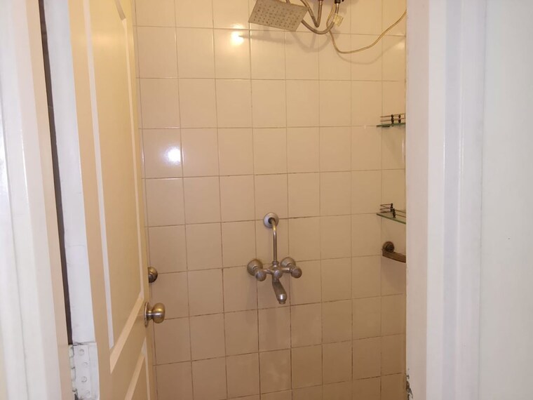 Bathroom, andheri west 2 Bedroom 1050 Sq.Ft. Apartment In Andheri West Mumbai 10409809