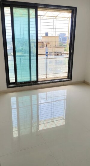 Room in 2 BHK Apartment at Aditya Smruti Chs, Dombivli East – for Rent