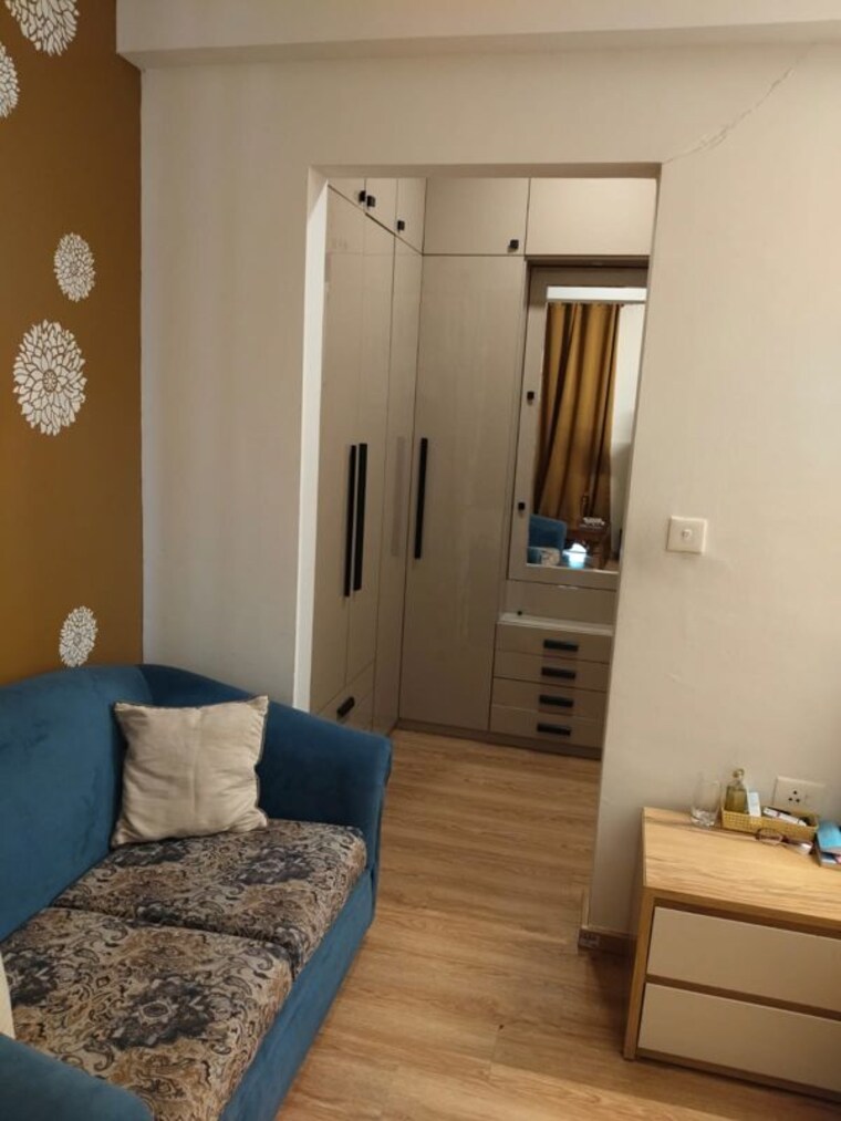 Living Room, experion-the-heart-song 5 Bedroom 4300 Sq.Ft. Penthouse In Sector 108 Gurgaon 10409866